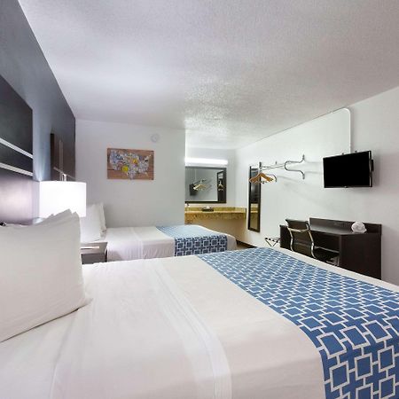Econo Lodge Lithonia Esterno foto