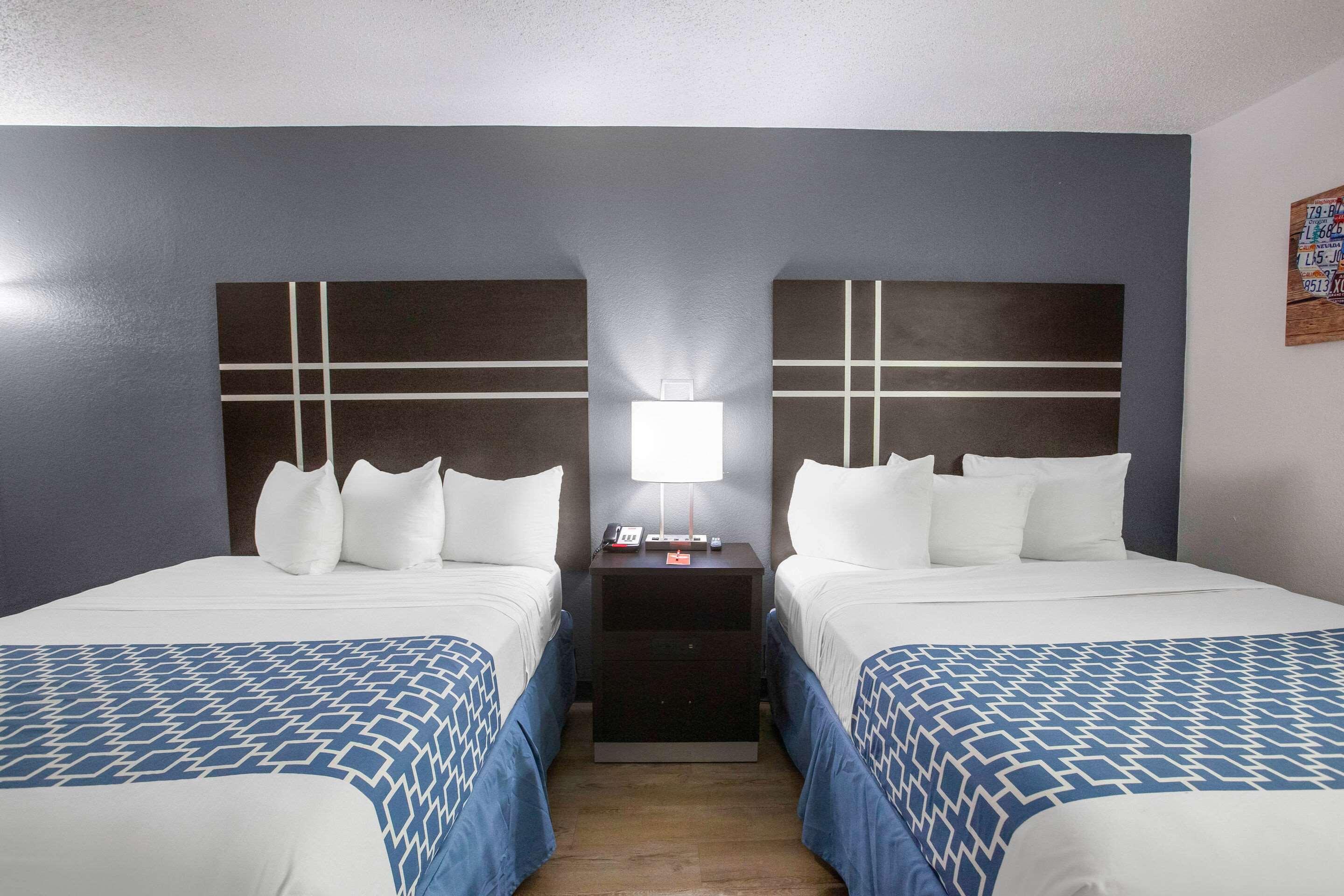 Econo Lodge Lithonia Esterno foto