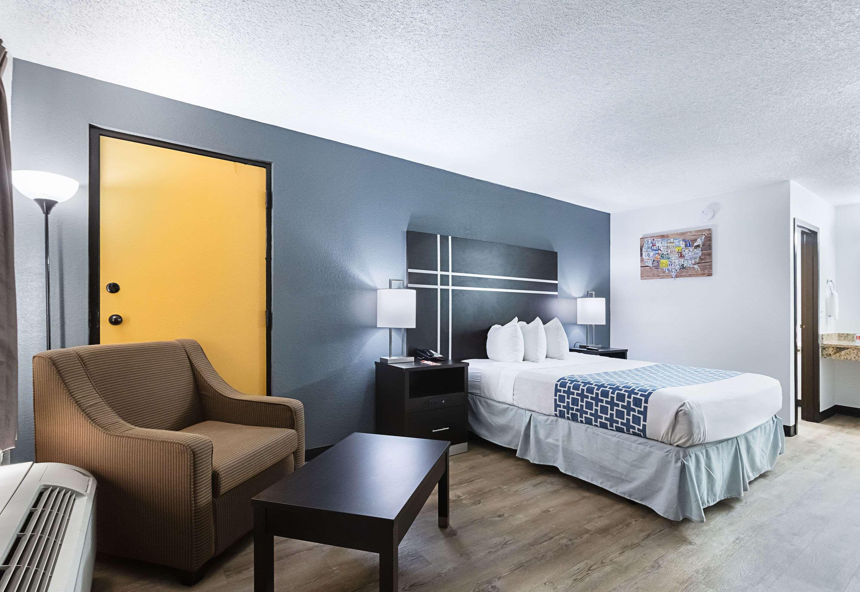 Econo Lodge Lithonia Esterno foto