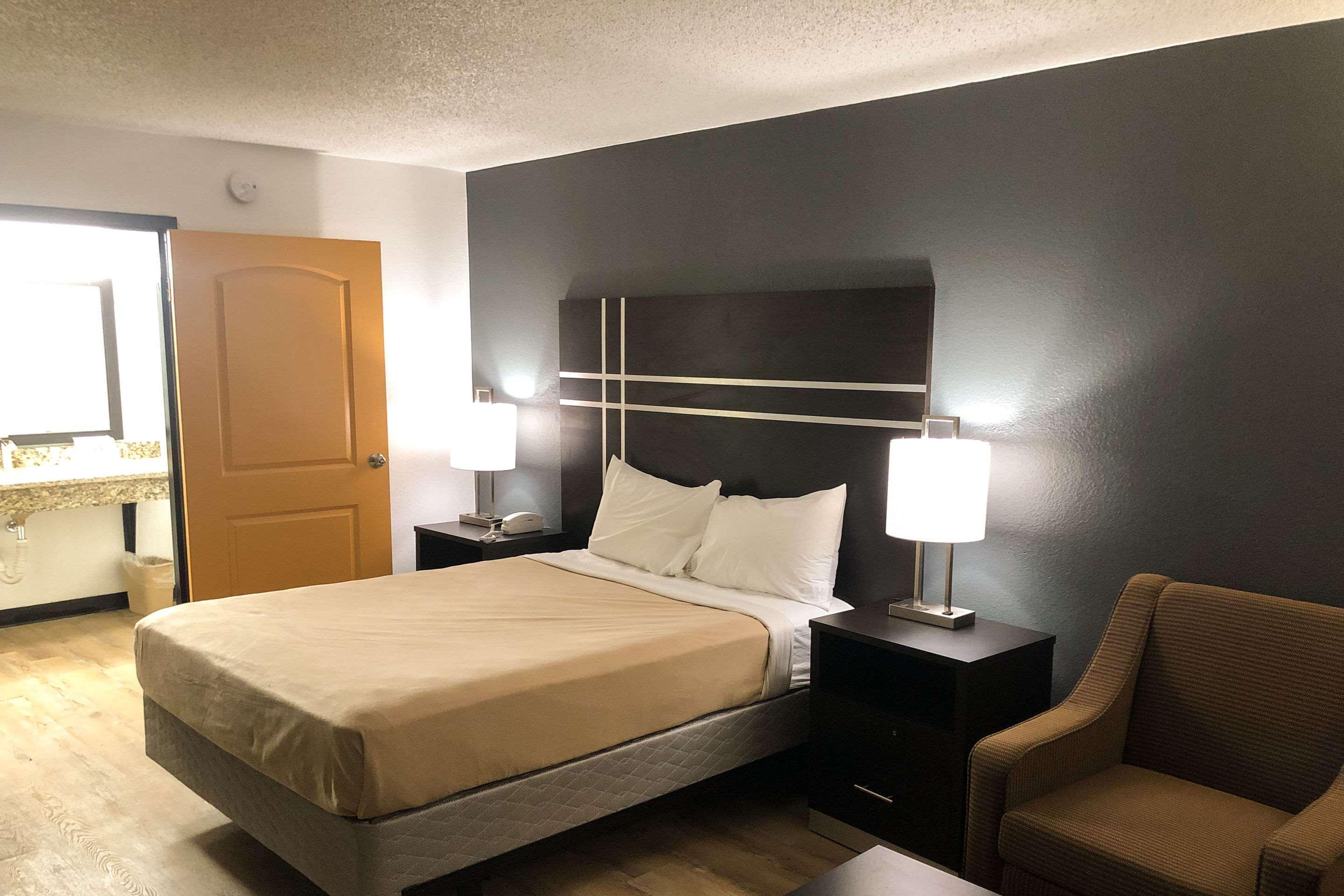 Econo Lodge Lithonia Esterno foto