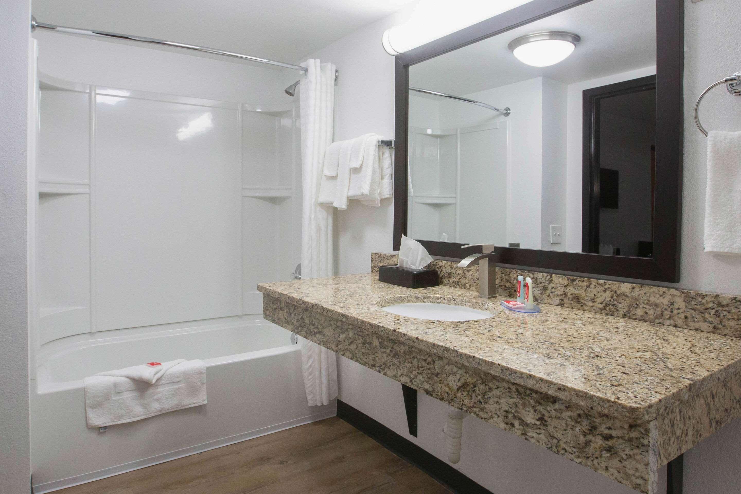 Econo Lodge Lithonia Esterno foto