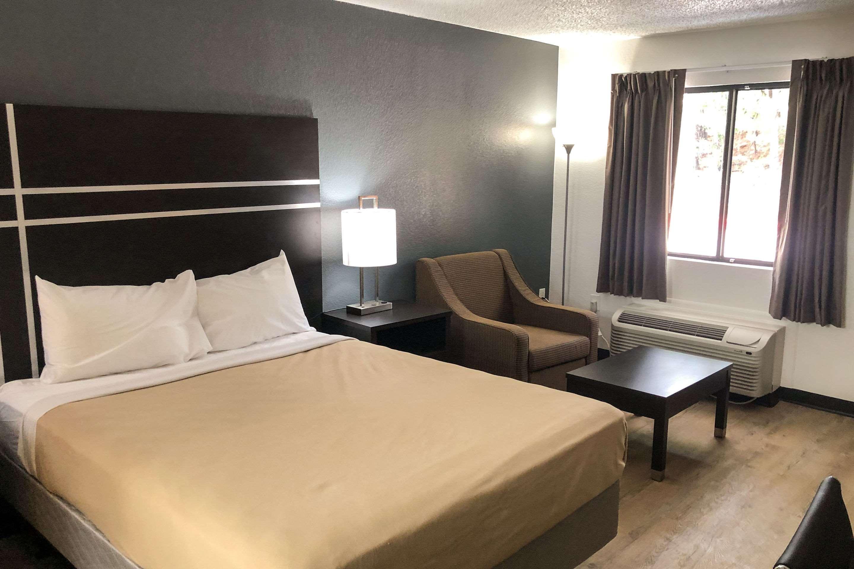 Econo Lodge Lithonia Esterno foto