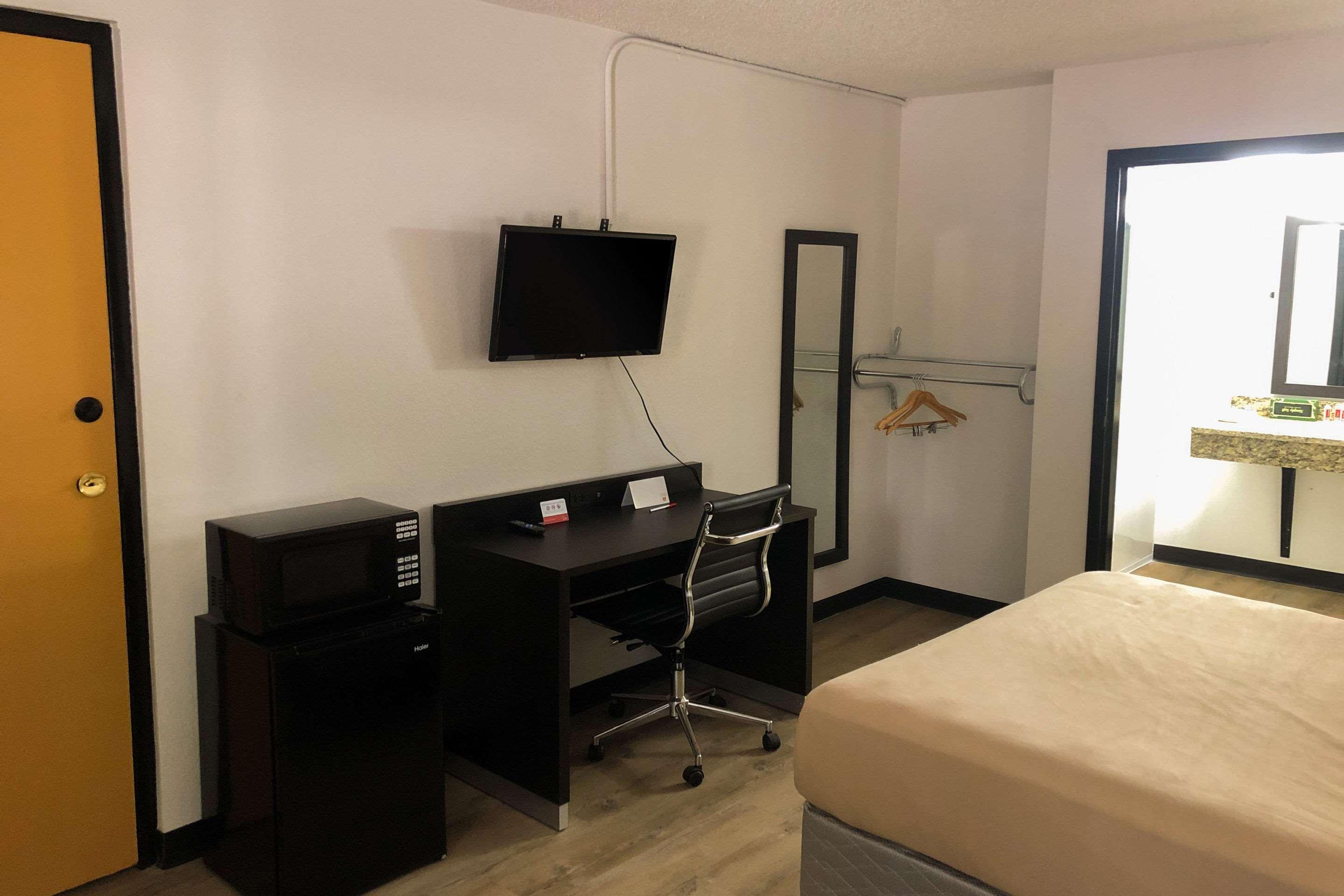 Econo Lodge Lithonia Esterno foto